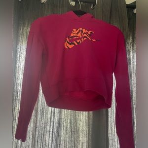 Nike cropped hoodie, girls size Large